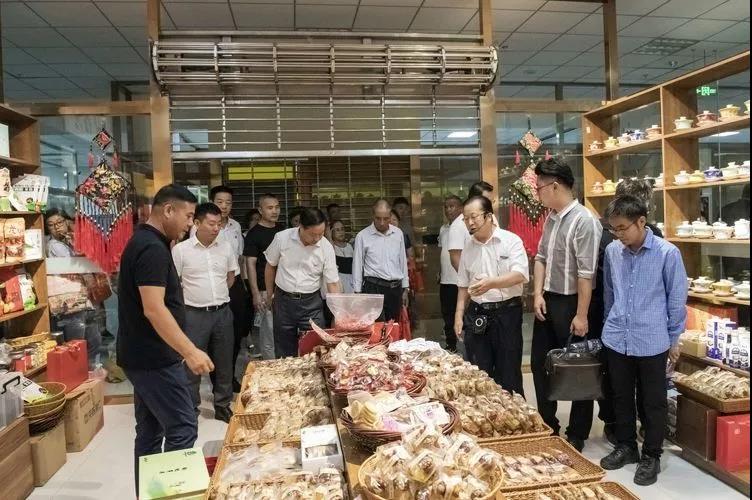 1572335949670017.jpg 1572335949670017.jpg